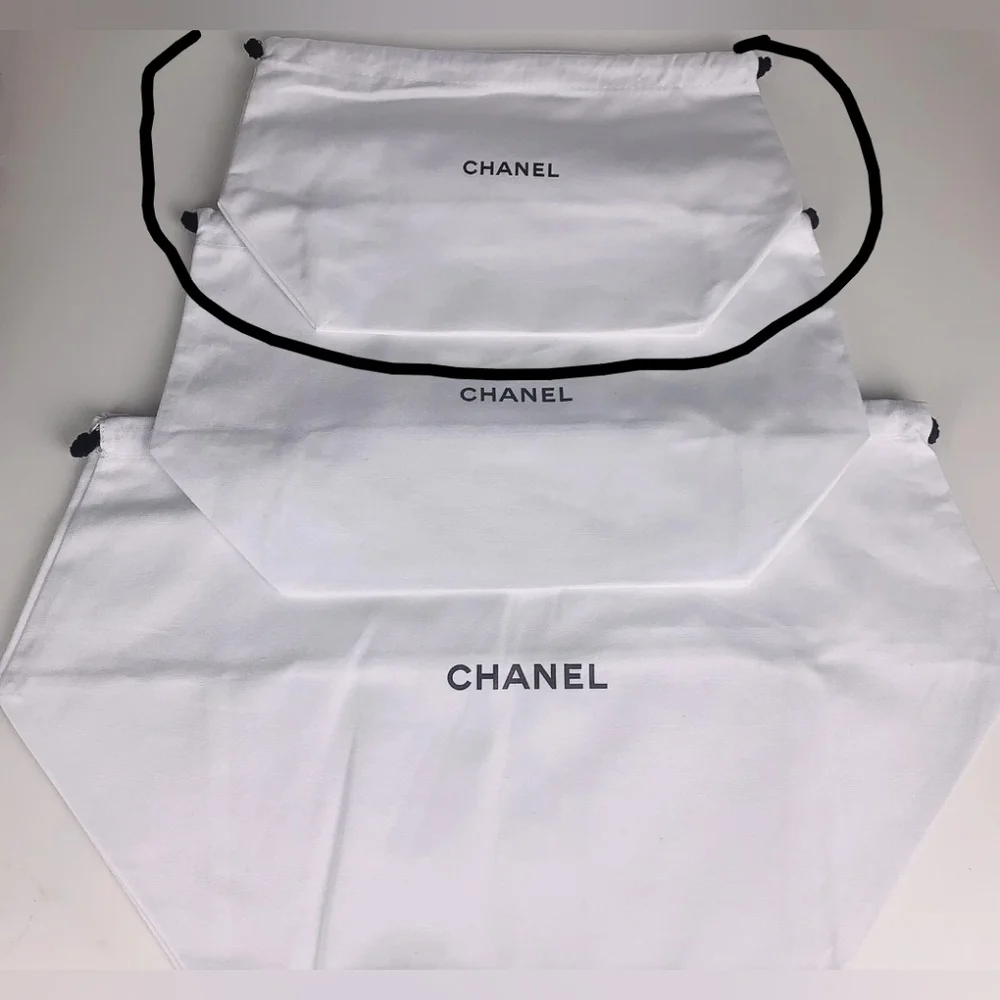 CHANEL Beauty Small Organic Cotton Drawstring Dust Bag | 10